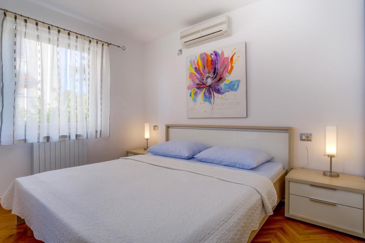 Leonida Mali Lošinj Exterior foto