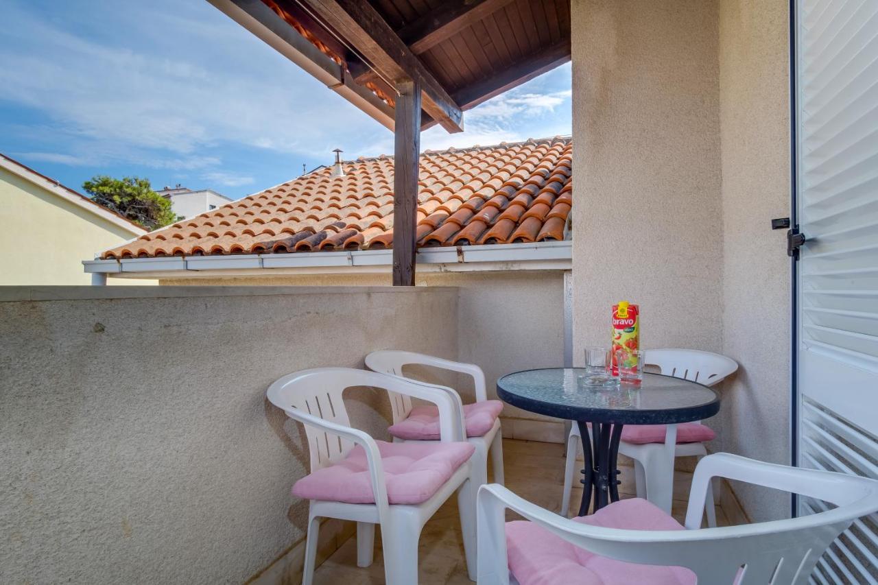 Leonida Mali Lošinj Exterior foto
