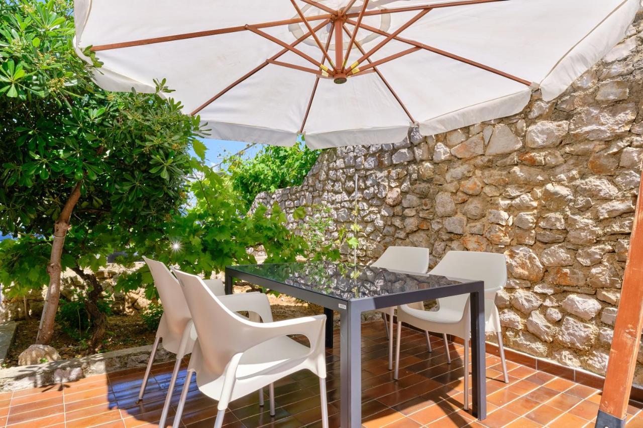 Leonida Mali Lošinj Exterior foto
